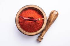 Spice in Summer: गर्मी में इन मसालों का न करें सेवन, वरना हो सकती हैं समस्याएं