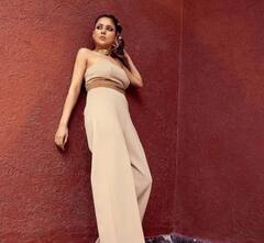 ਸ਼ਹਿਨਾਜ਼ ਗਿੱਲ ਦਾ ਬਦਲਿਆ ਰੂਪ, ਆਫ ਸ਼ੋਲਡਰ ਜੰਪ ਸੂਟ 'ਚ ਸ਼ੇਅਰ ਕੀਤੀਆਂ ਤਸਵੀਰਾਂ