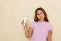 Milk Benefits At Night: सोने से पहले इस तरह पिएं दूध, मिलेंगे कई फायदे