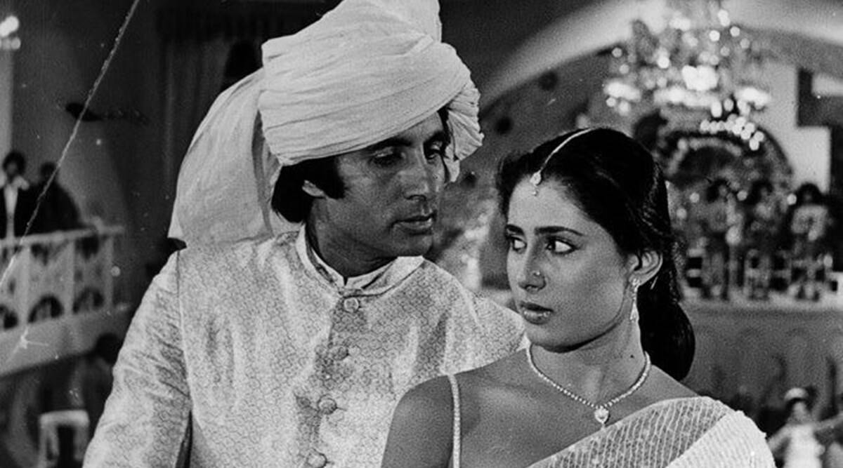 Amitabh Bachchan: जब कुली की शूटिंग के दौरान आधी रात को स्मिता पाटिल के एक कॉल ने उड़ा दी थी अमिताभ बच्चन की नींद
