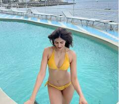 Sakshi Malik Bikini Photos: ਯੈਲੋ ਬਿਕਨੀ 'ਚ ਸਾਕਸ਼ੀ ਮਲਿਕ ਨੇ ਦੱਸਿਆ ਮੌਸਮ ਦਾ ਹਾਲ, ਵਧਿਆ ਇੰਟਰਨੈੱਟ ਦਾ ਪਾਰਾ