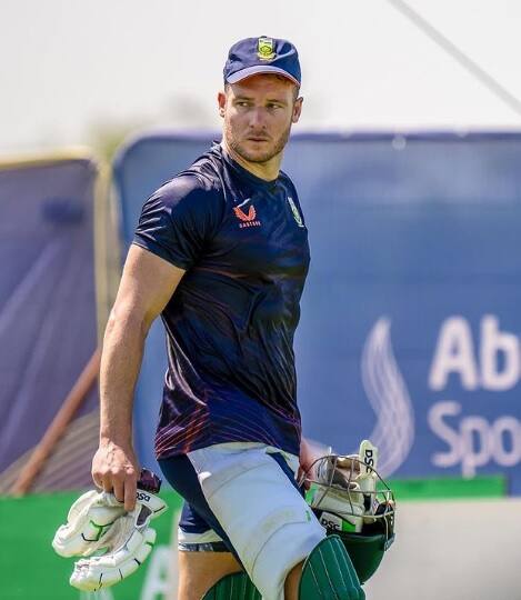 বিশ্ব ক্রিকেট তাঁকে কিলার মিলার নামে চেনে। আইপিএলের মঞ্চে অভিষেকেই নিজের জাত চিনিয়েছিলেন। আজ সেই ডেভিড মিলারের ৩৩ তম জন্মদিন।