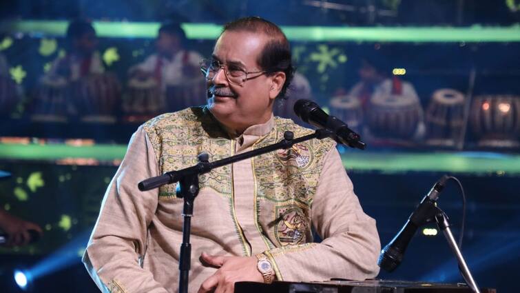 Sa Re Ga Ma Pa: Pandit Ajay Chakraborty will teach music to top 5 contestants of Sa Re Ga Ma Pa Sa Re Ga Ma Pa: ''সা রে গা মা পা'-র সেরা ৫ শিল্পীকে তালিম দেবেন পন্ডিত অজয় চক্রবর্তী!