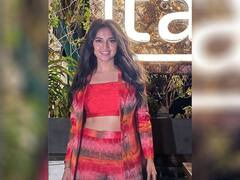 PHOTO : ‘नागिन’ फेम अभिनेत्री तेजस्वी प्रकाशबद्दल ‘या’ खास गोष्टी माहितीयेत का?