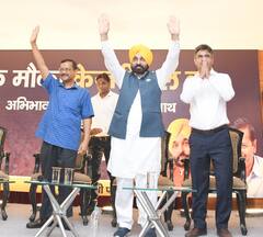 ਅੰਗਰੇਜ਼ ਭਾਰਤ ਨੂੰ ਲਗਾਤਾਰ ਲੁੱਟਦੇ ਰਹੇ, ਪਰ ਕਾਂਗਰਸ ਤੇ ਭਾਜਪਾ ਨੇ ਵਾਰੋ-ਵਾਰੀ ਲੁੱਟਿਆ-ਮੁੱਖ ਮੰਤਰੀ