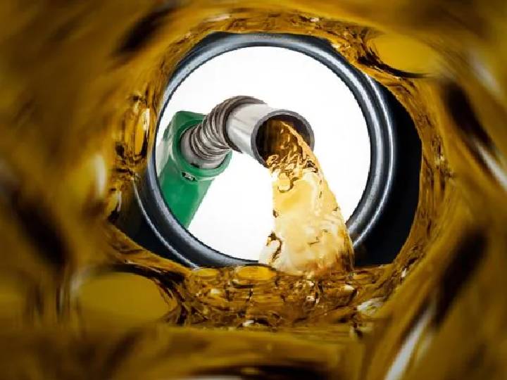 Petrol, Diesel Price: விலையில் மாற்றம் உண்டா? இன்றைய பெட்ரோல், டீசல் விலை நிலவரம்!