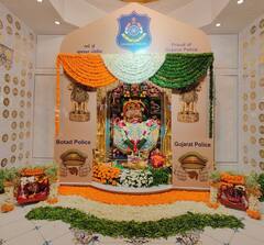 સાળંગપુરમાં કષ્ટભંજનદેવને ભીમ અગિયારસ પર કરાયો અદભૂત શણગાર, જુઓ તસવીરો