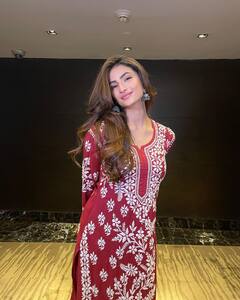 Palak Tiwari Pics: पलक तिवारी के ट्रेडिशनल अवतार ने लूटी महफिल, फोटोज से हटा नहीं पाएंगे नजर