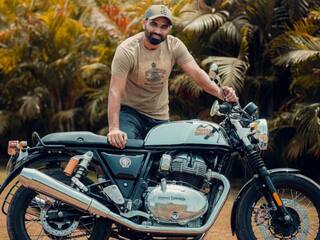 ਭਾਰਤੀ ਕ੍ਰਿਕਟਰ ਮੁਹੰਮਦ ਸ਼ਮੀ ਨੇ ਖ਼ਰੀਦੀ Royal Enfield ਦੀ ਇਹ ਲਗਜ਼ਰੀ ਬਾਈਕ, ਕੀਮਤ ਜਾਣ ਉੱਡ ਜਾਣਗੇ ਹੋਸ਼