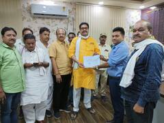 Parivarvad In Panchayat Chunav: परिवहन मंत्री के भाई निर्विरोध बने जिला पंचायत सदस्य, बहू जीती ये चुनाव, भतीजा भी चुनावी मैदान में