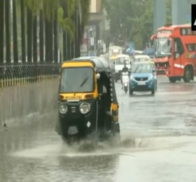 Monsoon News: अखेर मुंबईत मान्सूनचं आगमन, हवामान विभागाची माहिती 