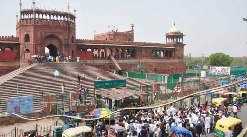 Jumma Masjid Protest : நுபுர் ஷர்மா பேச்சு.. டெல்லி ஜும்மா மசூதியில் போராட்டம்.. 1500 பேர் மீது வழக்குப் பதிவு செய்த டெல்லி காவல்துறை!