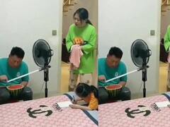 Watch: पिता का बच्ची के लिए ये प्यार देख आप भी रह जाएंगे दंग