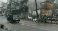 Valsad: ધરમપુરના અલગ અલગ વિસ્તારમાં મેઘરાજાની એન્ટ્રી, જુઓ વીડિયો