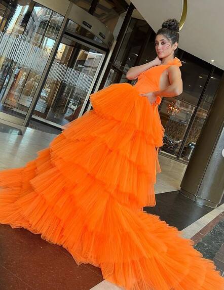 ਸ਼ਿਵਾਂਗੀ ਜੋਸ਼ੀ ਦਾ ਪ੍ਰਿੰਸਸ ਲੁੱਕ ਜਿੱਲ ਲਵੇਗਾ ਦਿਲ