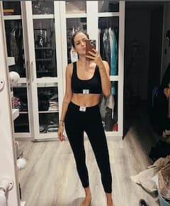 હાર્દિક પંડ્યાની પત્ની નતાશાનું વર્કઆઉટ, ઈન્સ્ટાગ્રામ પર પોસ્ટ કરી તસવીરો