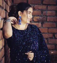 Sapna Chaudhary Photos: ਸ਼ਿਮਰੀ ਆਊਟਫਿਟਸ 'ਚ ਕਹਿਰ ਢਾਹੁੰਦੀ ਨਜ਼ਰ ਆਈ ਸਪਨਾ ਚੌਧਰੀ, ਜ਼ਬਰਦਸਤ ਅੰਦਾਜ਼ 'ਤੇ ਟਿਕੀਆਂ ਫੈਨਜ਼ ਦੀਆਂ ਨਜ਼ਰਾਂ