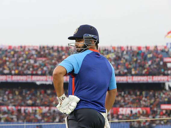 IND vs SA 2nd T20: ఇదీ ఫ్యానిజం అంటే! టీమ్‌ఇండియా ప్రాక్టీస్‌కే నిండిపోయిన కటక్‌ స్టేడియం
