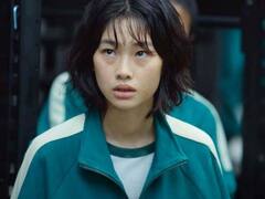 Jung Ho Yeon Pics: वेब सीरीज़ Squid Game की ये अभिनेत्री रियल लाइफ में हैं बेहद ग्लैमरस, तस्वीर देख आप भी हैरान रह जाएंगे