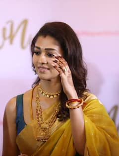 Nayanthara Wedding: ஊரெல்லாம் உன்னை கண்டு வியந்தாரா உன்னோடு காதல் சொல்லி நயன்தாரா.. நயனின் அசத்தல் கிளிக்ஸ்..!