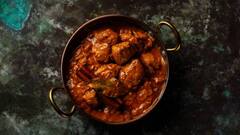 Spicy Chicken Curry: পোলাও অথবা সাদাভাত, সঙ্গে ঝাল ঝাল চিকেন কারি, ছুটি জমজমাট