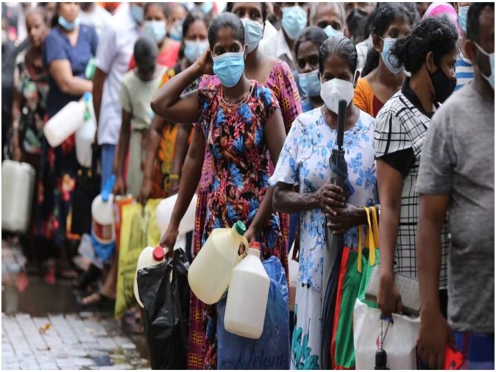 srilanka petrol crisis : அடுத்த மாதம் முதல் வாகனங்கள் இயங்குவது சந்தேகம்! பற்றாக்குறையில் சிக்கித் தவிக்கும் இலங்கை..!