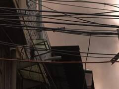 Delhi Fire NEWS: करोलबाग की जूता फैक्ट्री में लगी भीषण आग पर पाया गया काबू, तस्वीरों में देखें भयावह हालात