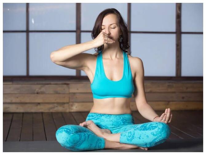 Kapalbhati Yogasana: Know How To Do Kapalbhati In Right Way | How To Do Kapalbhati: हेल्दी रहने के लिए सही तरीके से करें कपालभाति, रोजाना करने से मिलेंगे ये फायदें