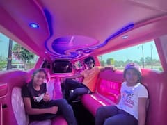 PHOTO : ‘किती लांब असेल ही गाडी?’, सिद्धार्थ जाधवसह चाहत्यांनाही पडला प्रश्न!