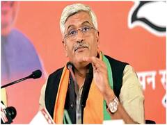 Ink Attack: मंत्री के बेटे पर यौन उत्पीड़न का आरोप लगाने वाली लड़की के ऊपर फेंकी गई इंक, BJP ने कहा- निष्पक्ष हो जांच