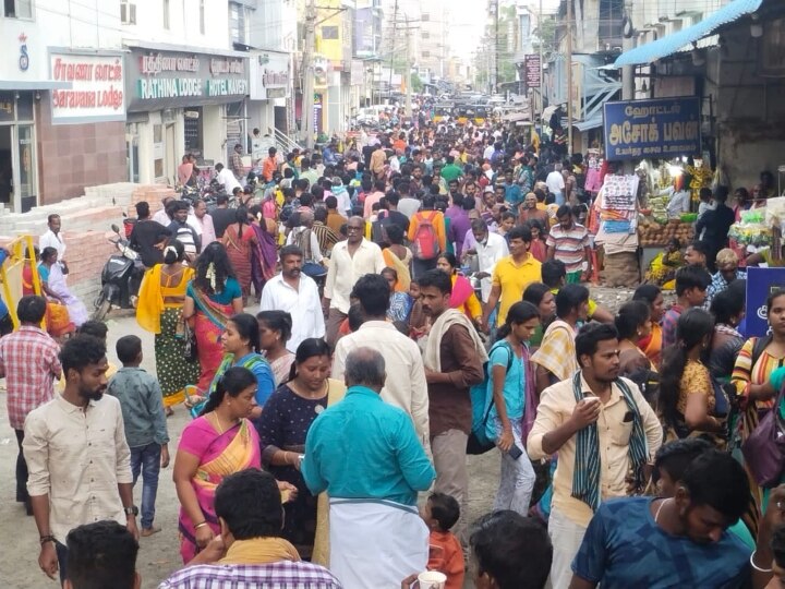 Thiruchendur Vaikasi Visaka :பிரசித்தி பெற்ற வைகாசி விசாகத் திருவிழா...! திருச்செந்தூரில் குவிந்த லட்சக்கணக்கான பக்தர்கள்..!