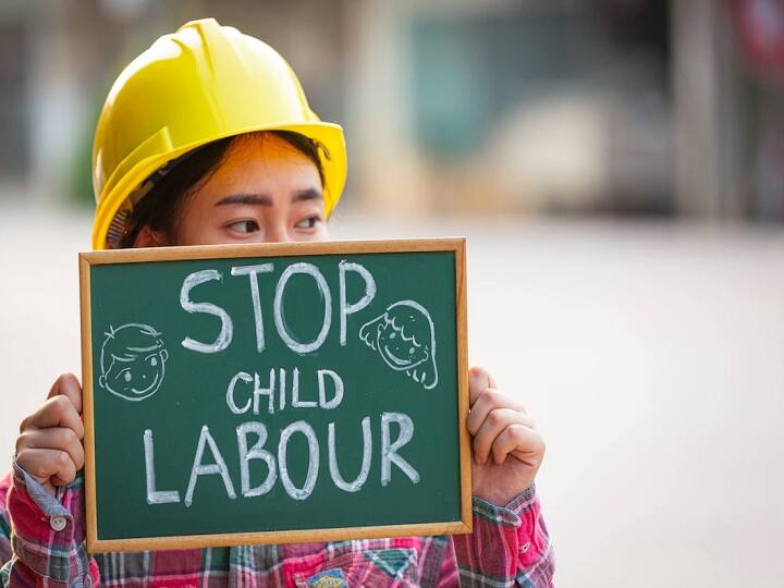 Child Labour Day 2022 History, significance, Theme All You Need to Know Child Labour Day 2022: आज मनाया जा रहा है विश्व बालश्रम निषेध दिवस, जानें ये दिन मनाने का कारण