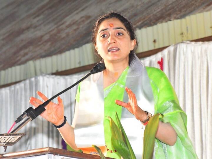 An employee who made indecent remarks against Nupur Sharma was fired બનાસકાંઠા:  નૂપુર શર્મા સામે અભદ્ર ટિપ્પણી કરનાર કર્મચારીને નોકરીમાંથી કાઢી મુકવામાં આવ્યો