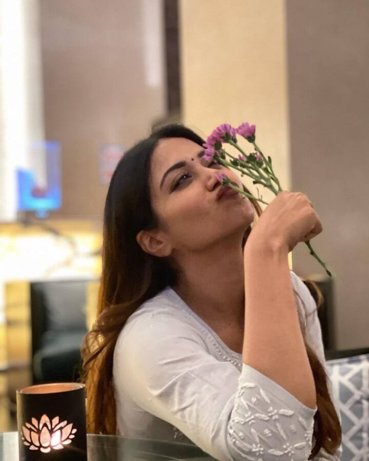 பெட் நேம்ட் குச்சி ஐ எம் எ கைன்ட் எ கேர்ள் பிரம்