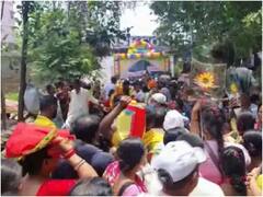 West Bengal: बंगाल में धार्मिक उत्सव के दौरान भीषण गर्मी से 5 श्रद्धालुओं की मौत, CM ममता बनर्जी ने जताया शोक