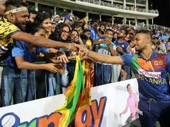 SL vs AUS : रोमहर्षक सामन्यात श्रीलंकेचा ऑस्ट्रेलियावर विजय, वर्ल्ड रेकॉर्डही केला नावावर