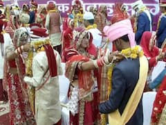 Mukhyamantri Samuhik Vivah Yojana: बेटियों की शादी के लिए योगी सरकार देगी 51 हजार रुपए, जानिए कैसे करें योजना के लिए अप्लाई