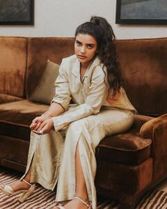 Aishwarya Rajesh: ஐஸ்வர்யா ராஜேஷின் ஸ்டைலிஷ் க்ளிக்ஸ்!