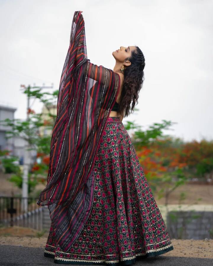 రష్మి గౌతమ్ ఫోటోలు -Image Credit:Rashmi Gautham/Instagram