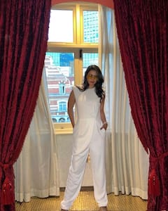 DNP Kajol Photos: व्हाइट आउटफिट पहने 'डॉन' अवतार में नजर आईं काजोल, 47 की उम्र में भी देती हैं यंग एक्ट्रेस को टक्कर