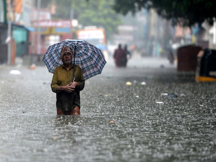 TN Rain Alert: தமிழ்நாட்டில் அடுத்த 7 ஏழு நாளைக்கு கொட்டப்போகும் மழை.. இந்த மாவட்ட மக்கள் உஷார்.. TN Rain Alert Chances of Rain 7 days Tamil Nadu - Chennai IMD Weather Forecast TN Rain Alert: தமிழ்நாட்டில் அடுத்த 7 ஏழு நாளைக்கு கொட்டப்போகும் மழை.. இந்த மாவட்ட மக்கள் உஷார்..