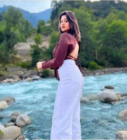 ਜਿਵੇਂ ਕਿ ਮੀਡੀਆ 'ਚ ਖਬਰਾਂ ਆ ਰਹੀਆਂ ਹਨ ਕਿ 'ਬਿੱਗ ਬੌਸ 16' ਲਈ ਪ੍ਰਤੀਯੋਗੀਆਂ ਦੀ ਸੂਚੀ ਤਿਆਰ ਕੀਤੀ ਜਾ ਰਹੀ ਹੈ ਅਤੇ ਮੰਨਿਆ ਜਾ ਰਿਹਾ ਹੈ ਕਿ ਇਸ 'ਚ ਅੰਜਲੀ ਅਰੋੜਾ ਨੂੰ ਵੀ ਅਪ੍ਰੋਚ ਕੀਤਾ ਗਿਆ ਹੈ।