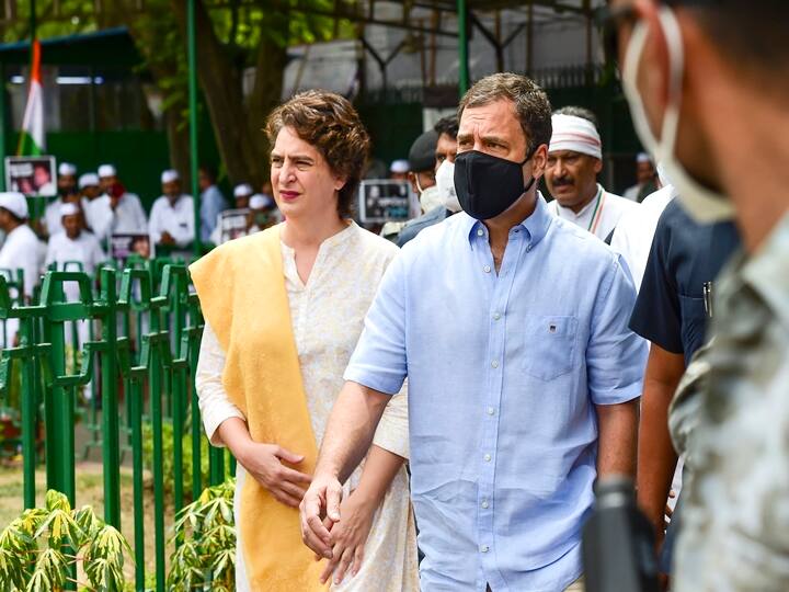 Congress leaders Rahul Gandhi and Priyanka Gandhi outside AICC office, after the former was summoned for questioning in the National Herald case, in New Delhi, Monday, June 13, 2022. (PTI Photo/Kamal Kishore)