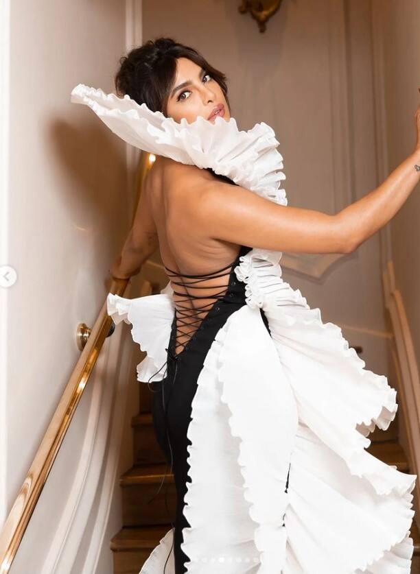 காயத்தில் முத்தம் வையப்பா.ஆ. முத்தத்தின் முடிவில்