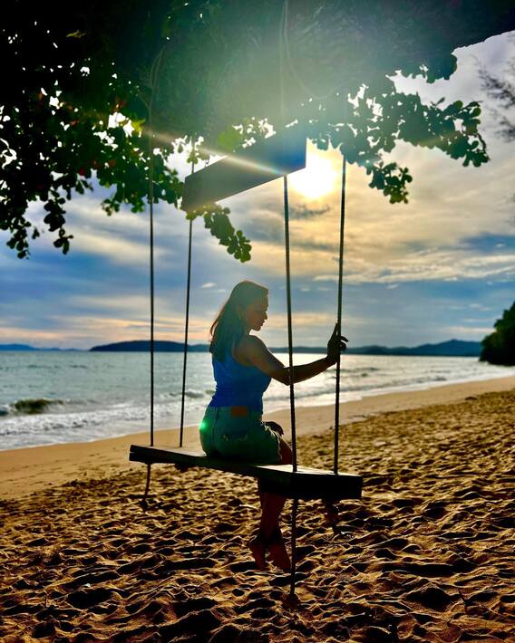 'সমুদ্র সুন্দরী' মিমি