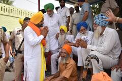 Sangur Elections: ਚੁਣਾਵੀ ਗੀਤ ’ਚ ਗਾਇਕ ਮੂਸੇਵਾਲਾ ਦੀਆਂ ਤਸਵੀਰਾਂ ਵਰਤਣ ਲਈ  ‘ਆਪ’ ਨੇ ਕੀਤੀ ਕਾਂਗਰਸ ਦੀ ਨਿਖੇਧੀ