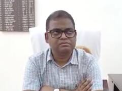 Gorakhpur News: गैंगस्टर मामले में एसपीओ और एजेडी का घूस लेते वीडियो वायरल, डीएम ने दोनों को किया निलंबित