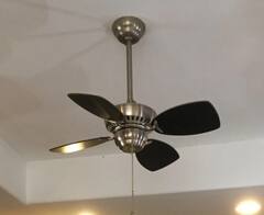 Easy Sleep: ਪੱਖੇ ਦੀ ਹਵਾ 'ਚ ਲਓ ਚੈਨ ਦੀ ਨੀਂਦ, ਠੰਡਕ ਲਈ ਅਪਣਾਓ ਇਹ ਟਿਪਸ