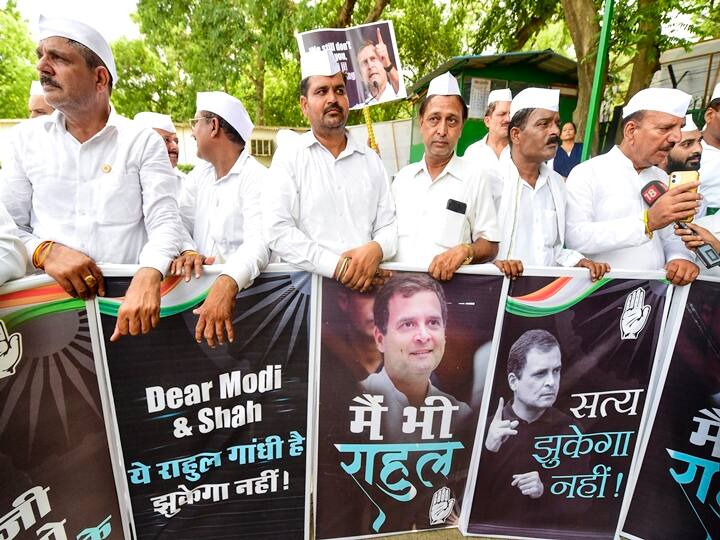 A large number of workers were taken in preventive custody for violating the provisions of Section 144 CrPC banning assembly of more than four persons, which was imposed in central Delhi. (PTI Photo/Kamal Kishore)