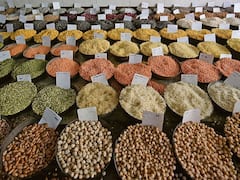 Pulses Price List: आटा, दाल, चावल खरीदने से पहले देखें ये पूरी लिस्ट, दिल्ली, लखनऊ, पटना समेत किन शहरों में क्या है 1 किलो का भाव?